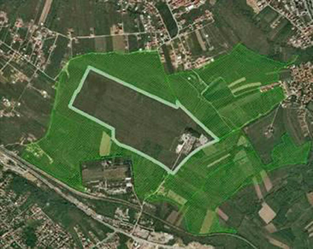 До новог гробља далеко